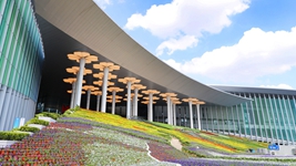 第五屆進(jìn)博會(huì )倒計時(shí)：穩步前進(jìn)&ldquo;越辦越好&rdquo;