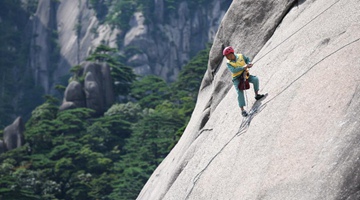 新征程上，他們在平凡工作中創(chuàng  )造不平凡的業(yè)績(jì)