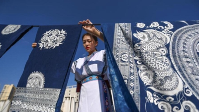 &ldquo;蠟染姑娘&rdquo;回鄉傳承非遺技藝