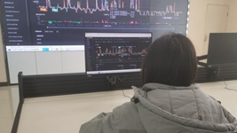 新職業(yè)&middot;新觀(guān)察｜聽(tīng)風(fēng)測光算用量&mdash;&mdash;探訪(fǎng)電力交易員