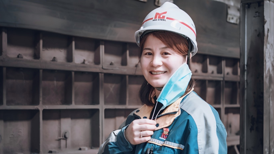 光芒·走訪(fǎng)家鄉的主角｜高爐“主廚”張曉萍：讓高爐“愛(ài)上吃粗糧”