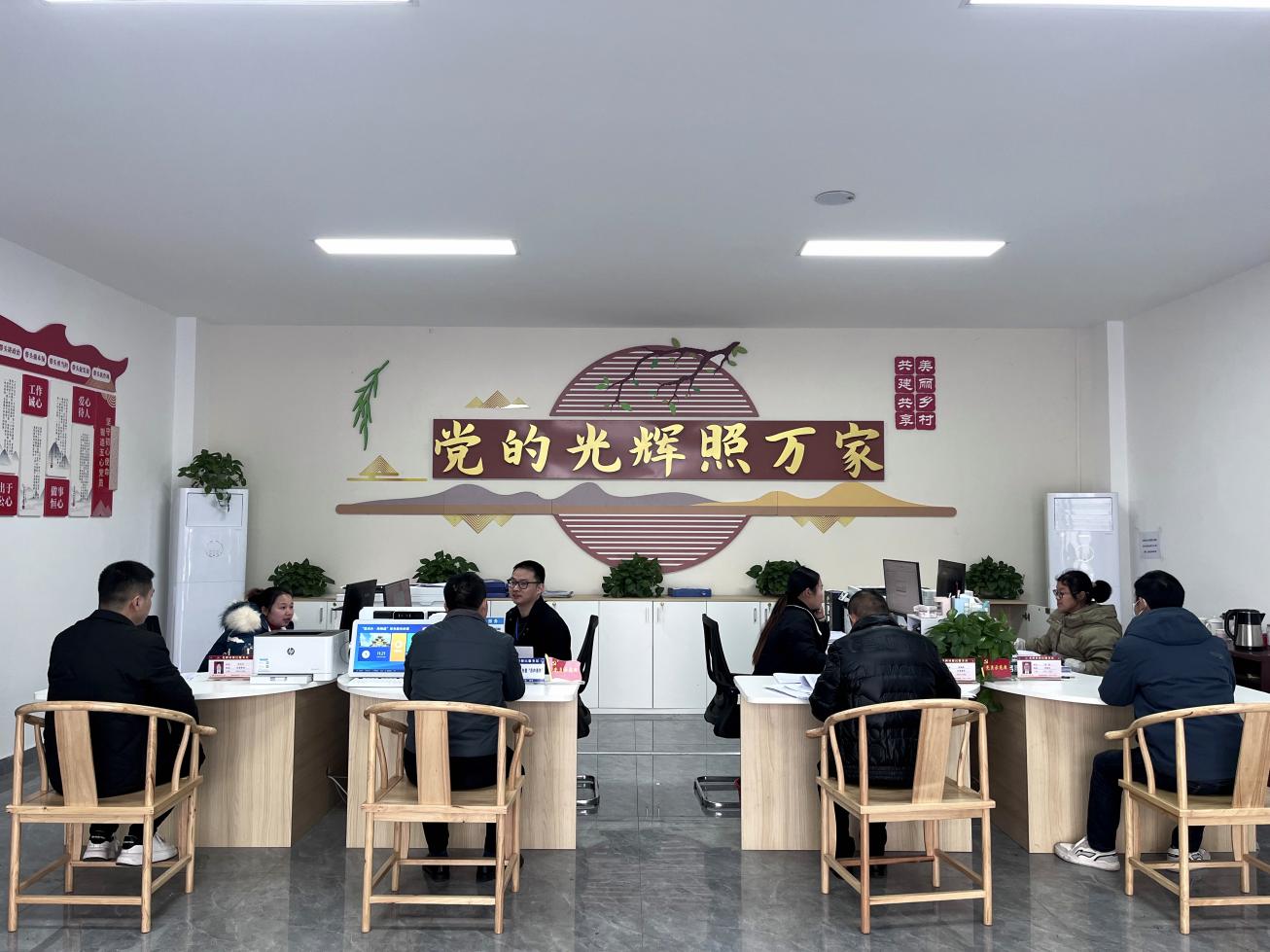 “甜成辦·隆暢通”平臺融合賦能，疏通基層政務(wù)服務(wù)“神經(jīng)末梢”