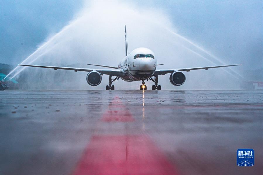 （新華全媒頭條&middot;奮進(jìn)新征程 建功新時(shí)代&middot;非凡十年&middot;圖文互動(dòng)）（2）湖北：奮力譜寫(xiě)高質(zhì)量發(fā)展新篇章 