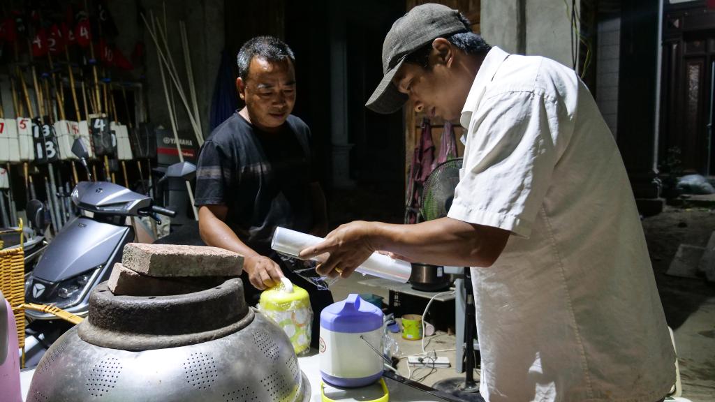 逆風(fēng)逐浪的&ldquo;捕蟹人&rdquo;