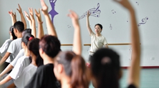 舞進(jìn)學(xué)生的&ldquo;無(wú)聲世界&rdquo;