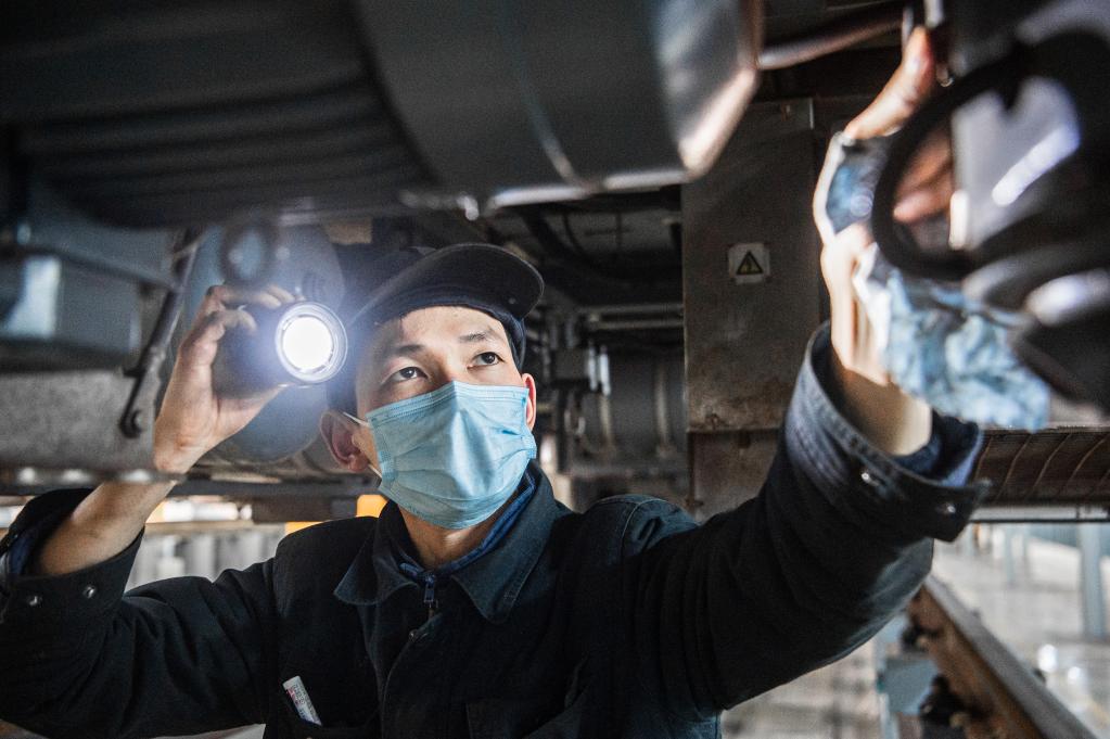 武漢地鐵&ldquo;春整&rdquo;迎夏季