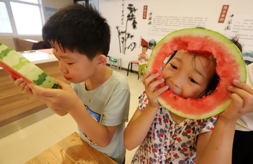 &ldquo;啃秋&rdquo;迎立秋