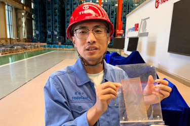 奮斗者&middot;正青春丨大國工匠段浩杰：千錘百煉始成鋼