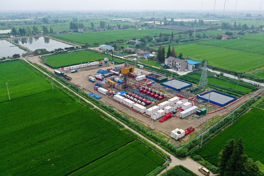 江蘇：電驅壓裂助力頁(yè)巖油開(kāi)采