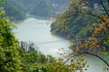 新華全媒+丨保護水源 綠色發(fā)展&mdash;&mdash;南水北調漢江水源地掠影