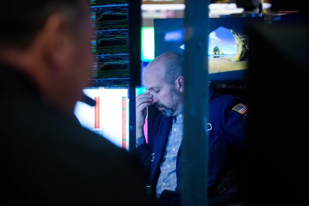 紐約股市三大股指2日顯著(zhù)下跌