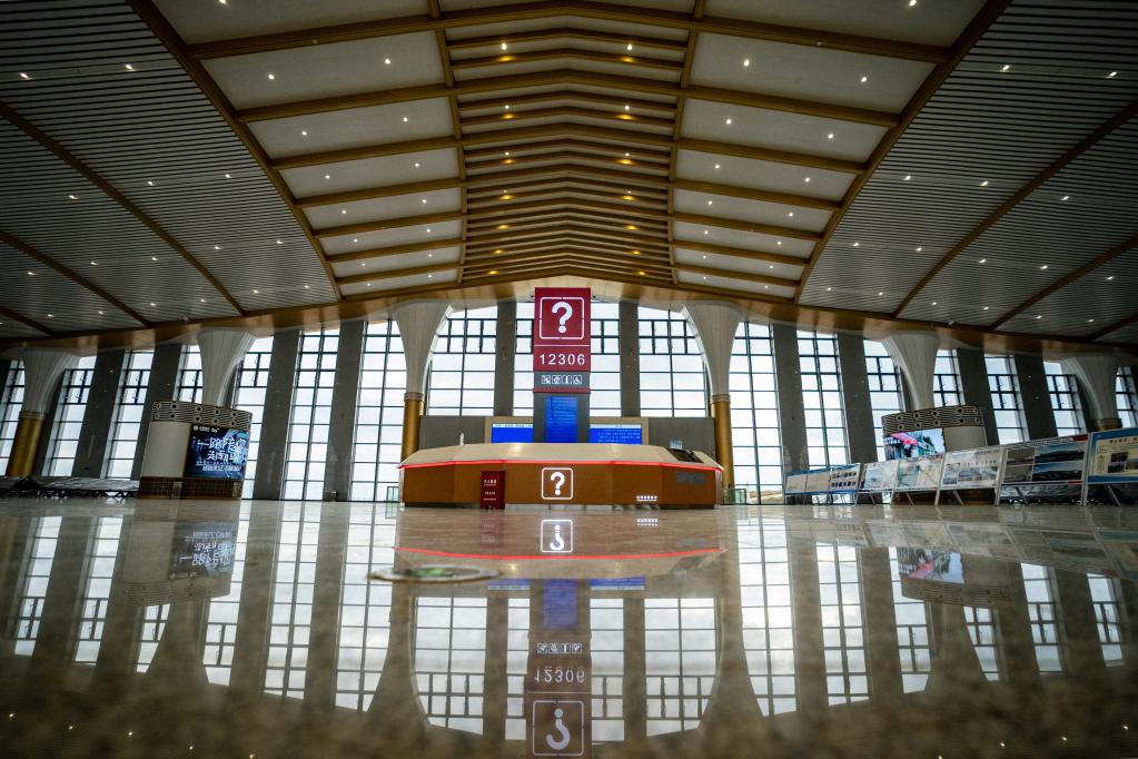 云南彌蒙高鐵建設進(jìn)展順利