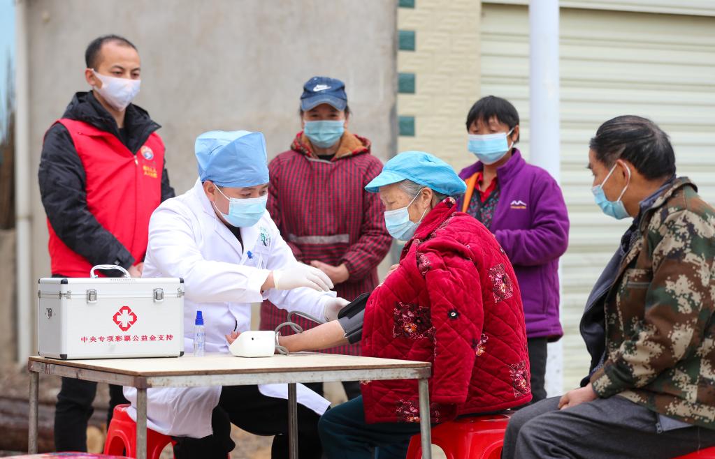 &ldquo;流動(dòng)服務(wù)隊&rdquo;守護山村群眾健康