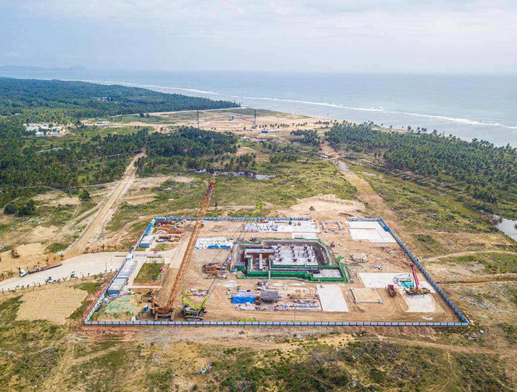 新華全媒＋丨海南商業(yè)航天發(fā)射場(chǎng)開(kāi)始設備安裝