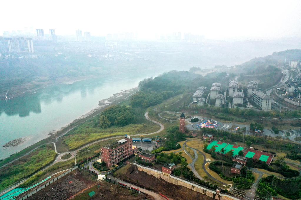 新春走基層丨重慶：&ldquo;守水人&rdquo;守護一江清水