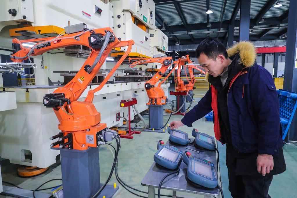 開(kāi)工忙生產(chǎn) 力爭開(kāi)門(mén)紅