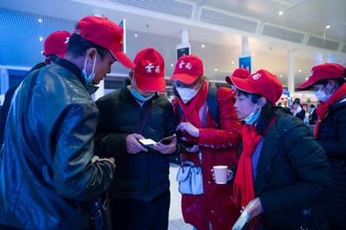 云南:暢通返崗就業(yè)通道