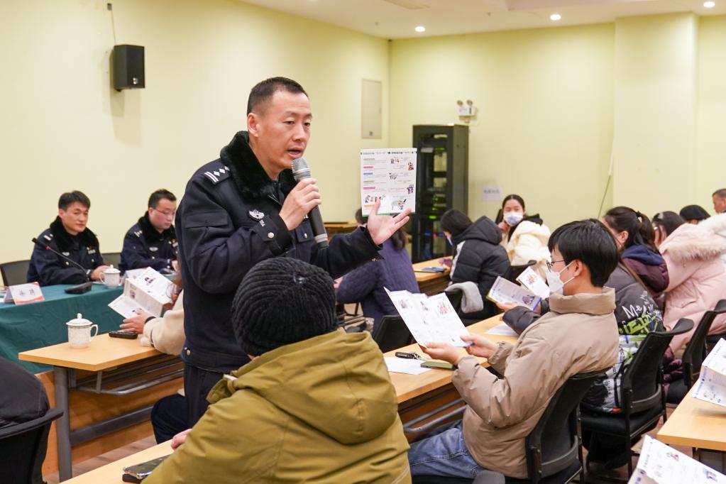 南京：流動(dòng)服務(wù)進(jìn)社區