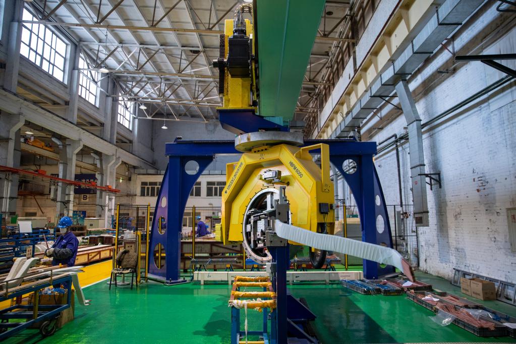 新華全媒+丨趕訂單、提產(chǎn)能 &ldquo;智造&rdquo;助力裝備制造業(yè)按下生產(chǎn)&ldquo;加速鍵&rdquo;