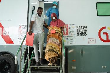 中國醫生給吉布提白內障患者帶來(lái)希望