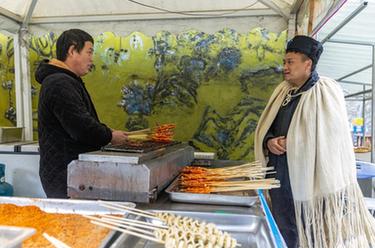 代表風(fēng)采錄丨鄭望春：做&ldquo;天梯村&rdquo;的致富領(lǐng)路人