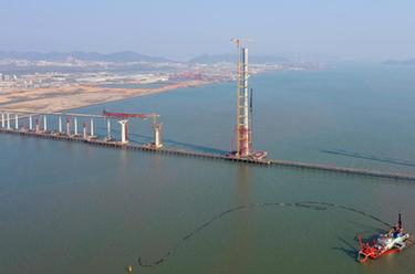 黃茅?？绾Ｍǖ离r形初現