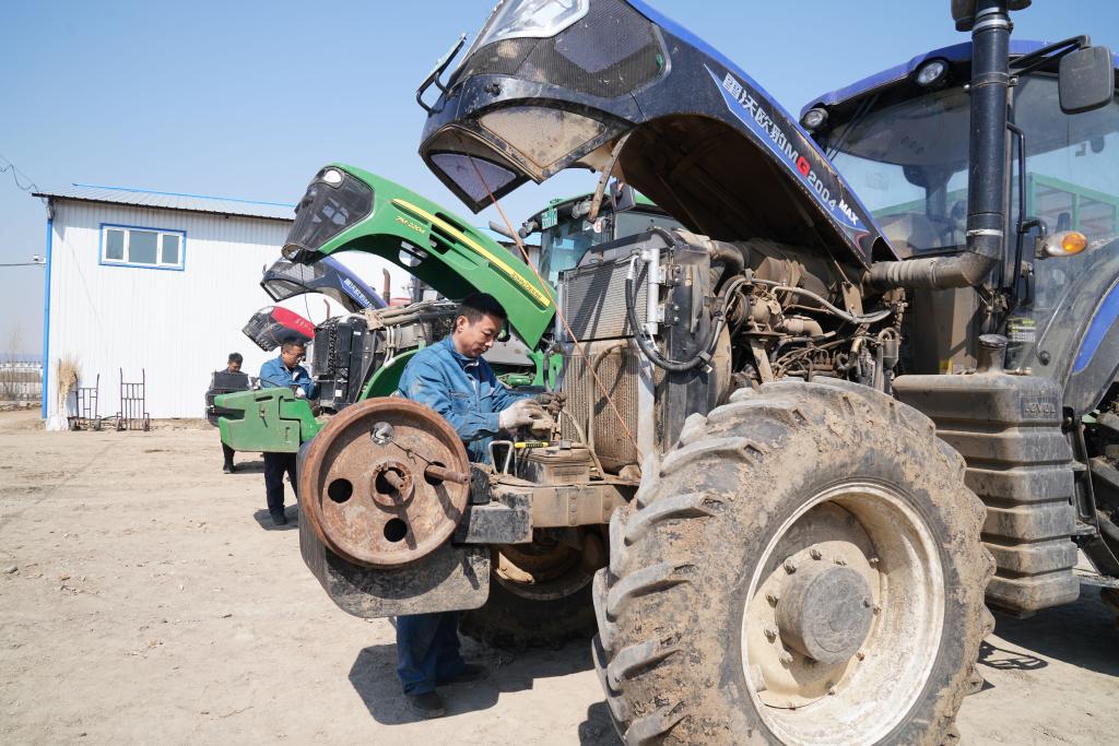 黑龍江海林：搶抓農時(shí)備春耕