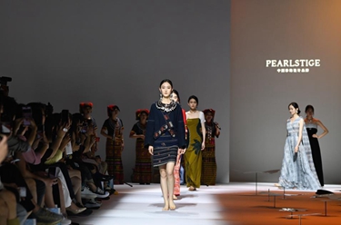 第三屆消博會(huì )時(shí)裝周落幕