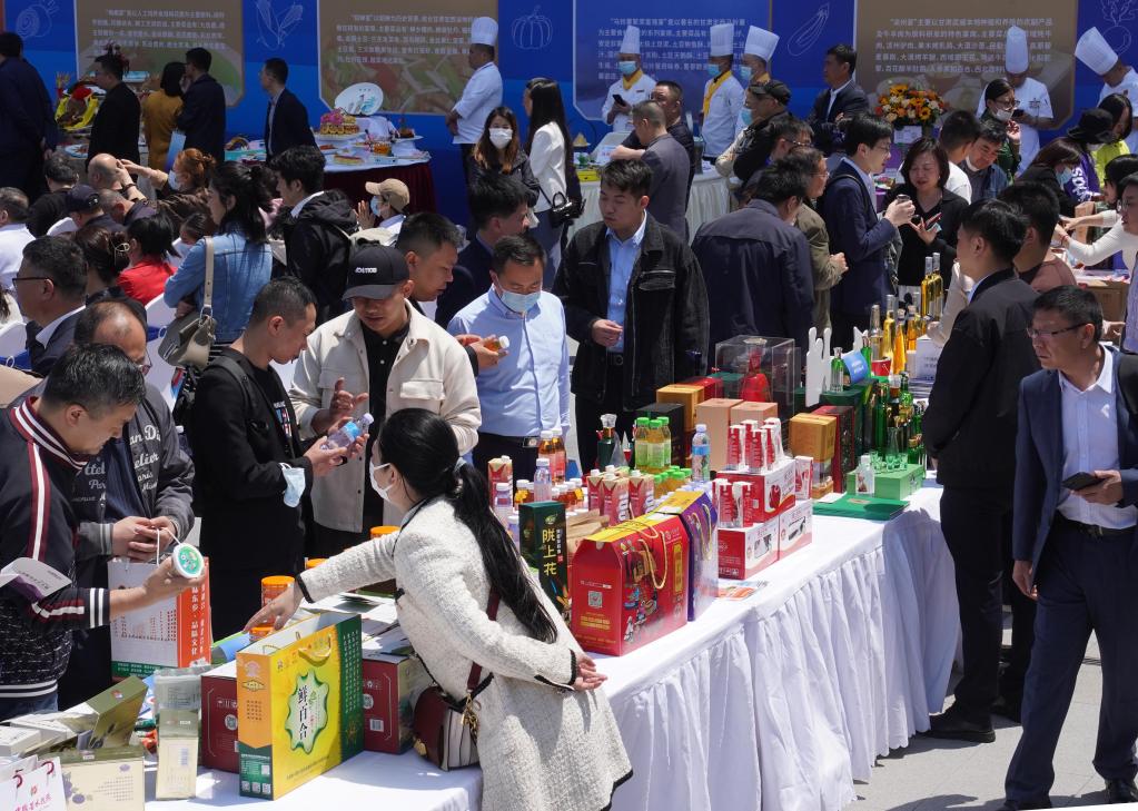 上海：隴菜美食匯聚 展示&ldquo;甘肅味道&rdquo;