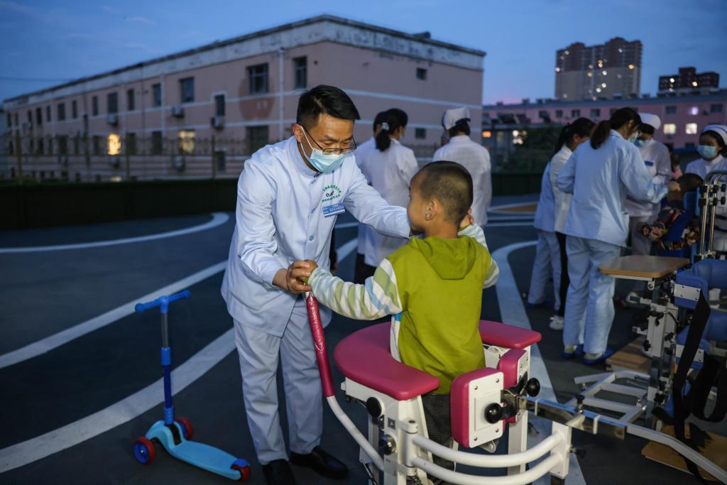 關(guān)愛(ài)殘疾兒童 守護&ldquo;折翼天使&rdquo;&mdash;&mdash;走進(jìn)陜西渭南腦病康復醫院