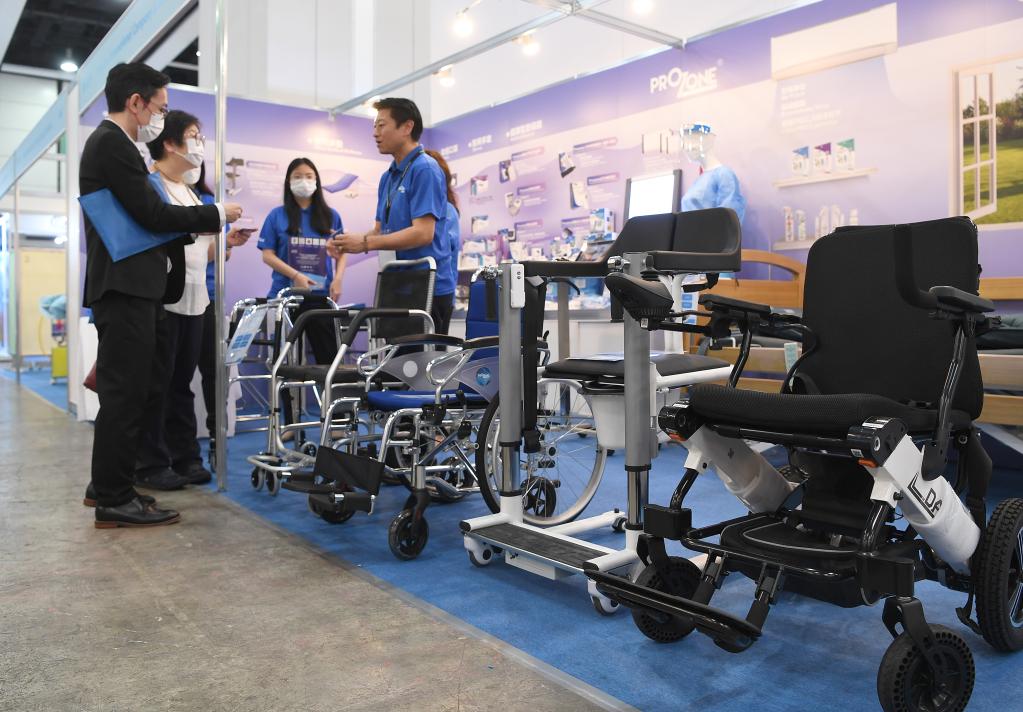 第二屆&ldquo;國際醫療健康周&rdquo;開(kāi)幕 展示香港醫療創(chuàng  )新和投資優(yōu)勢