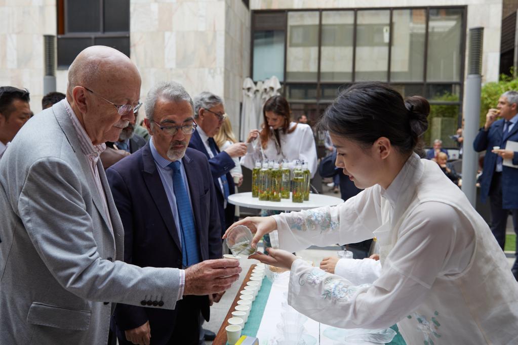 &ldquo;茶和天下&middot;雅集&rdquo;活動(dòng)在多國舉行