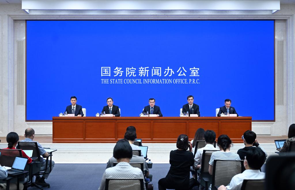 國新辦舉行第三屆中非經(jīng)貿博覽會(huì )及中非經(jīng)貿合作發(fā)布會(huì )