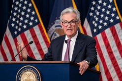 美聯(lián)儲維持聯(lián)邦基金利率目標區間不變