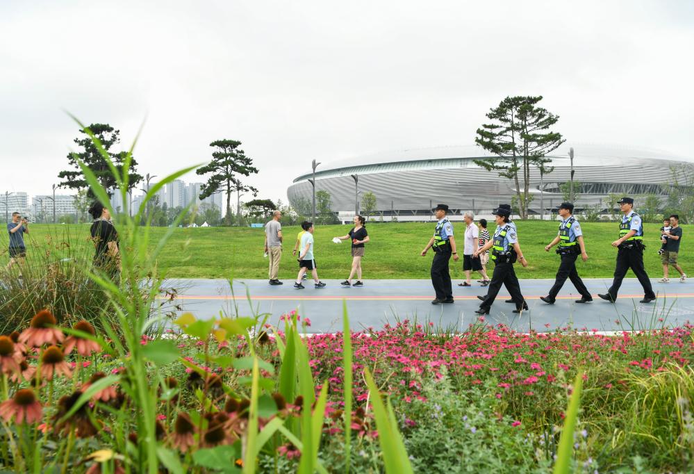 新華全媒+丨守護成都大運會(huì )主場(chǎng)館的&ldquo;鐵娘子&rdquo;