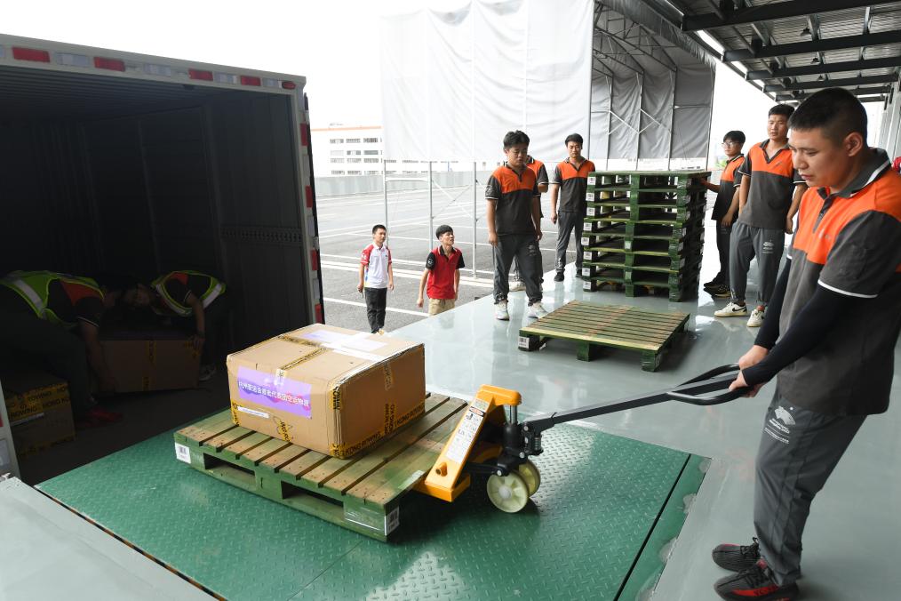 杭州亞運會(huì )首批進(jìn)境物資順利通關(guān)