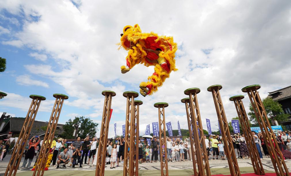 鏡觀(guān)中國&middot;新華社國內新聞?wù)掌恢芫x