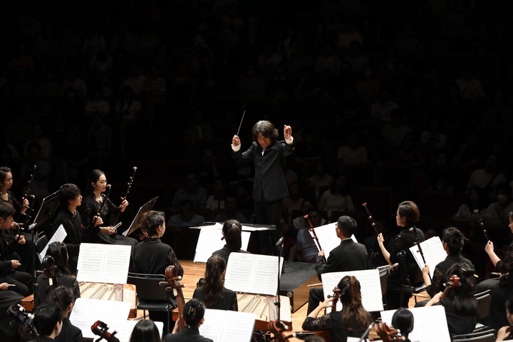 &ldquo;珠海民族管弦樂(lè )團2023音樂(lè )季&rdquo;《彭家鵬與珠海民族管弦樂(lè )團》音樂(lè )會(huì )落下帷幕