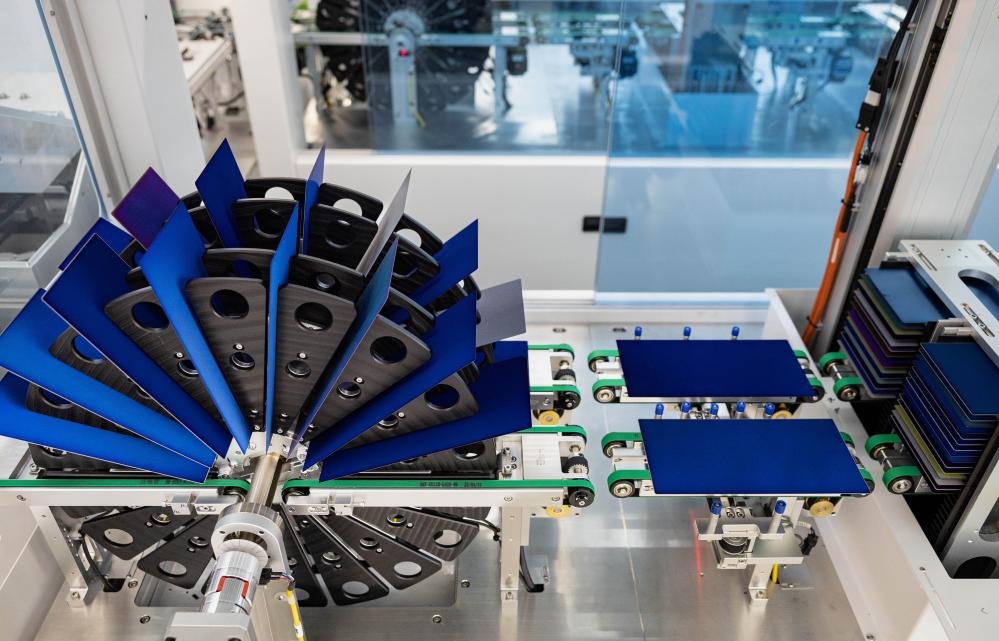 四川丹棱：異質(zhì)結太陽(yáng)能電池投產(chǎn)