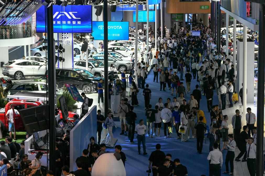 第二十六屆成都國際汽車(chē)展覽會(huì )開(kāi)幕