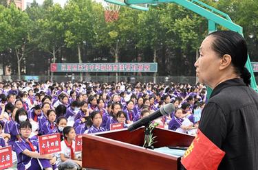 &ldquo;同學(xué)，你好！&rdquo;