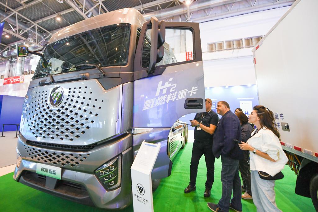 2023世界智能網(wǎng)聯(lián)汽車(chē)大會(huì )開(kāi)幕