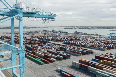 探訪(fǎng)比利時(shí)中遠海運（港口）澤布呂赫碼頭