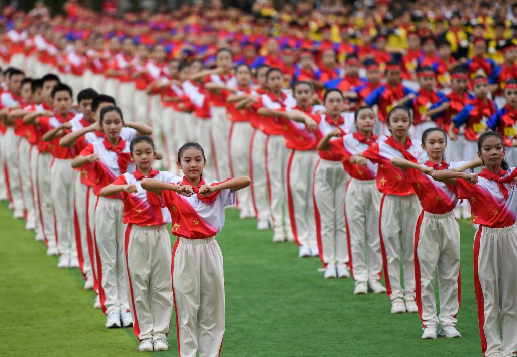 深圳舉行紀念少先隊建隊74周年主題隊日活動(dòng)