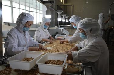 山東蘭山：聚焦傳統產(chǎn)業(yè)轉型升級 推動(dòng)企業(yè)提質(zhì)增效