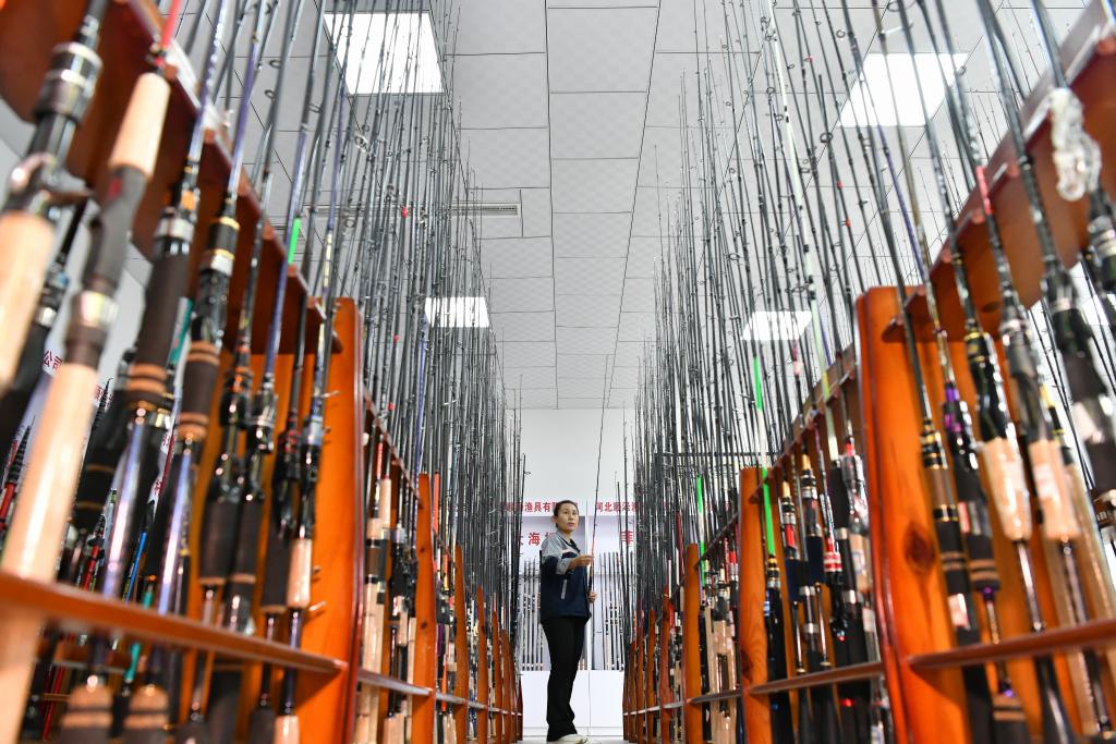 河北肅寧：小魚(yú)竿&ldquo;釣出&rdquo;國際大市場(chǎng)