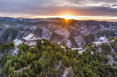 鏡觀(guān)中國&middot;新華社國內新聞?wù)掌恢芫x