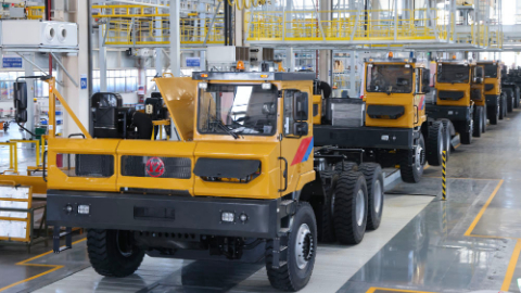 鏡觀(guān)·回響丨砥柱中流護家園 轉型發(fā)展邁新步