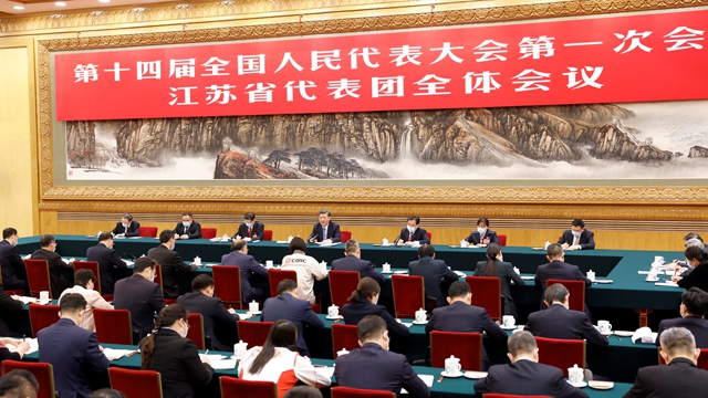 習近平：任何時(shí)候中國都不能缺少制造業(yè)