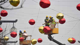 ?；⒂未?年味漸濃&mdash;&mdash;西安部分區域解封首日見(jiàn)聞